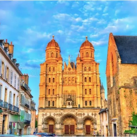 Le Constantine-5min A Pieds Du Centre Historique Apartamento *
